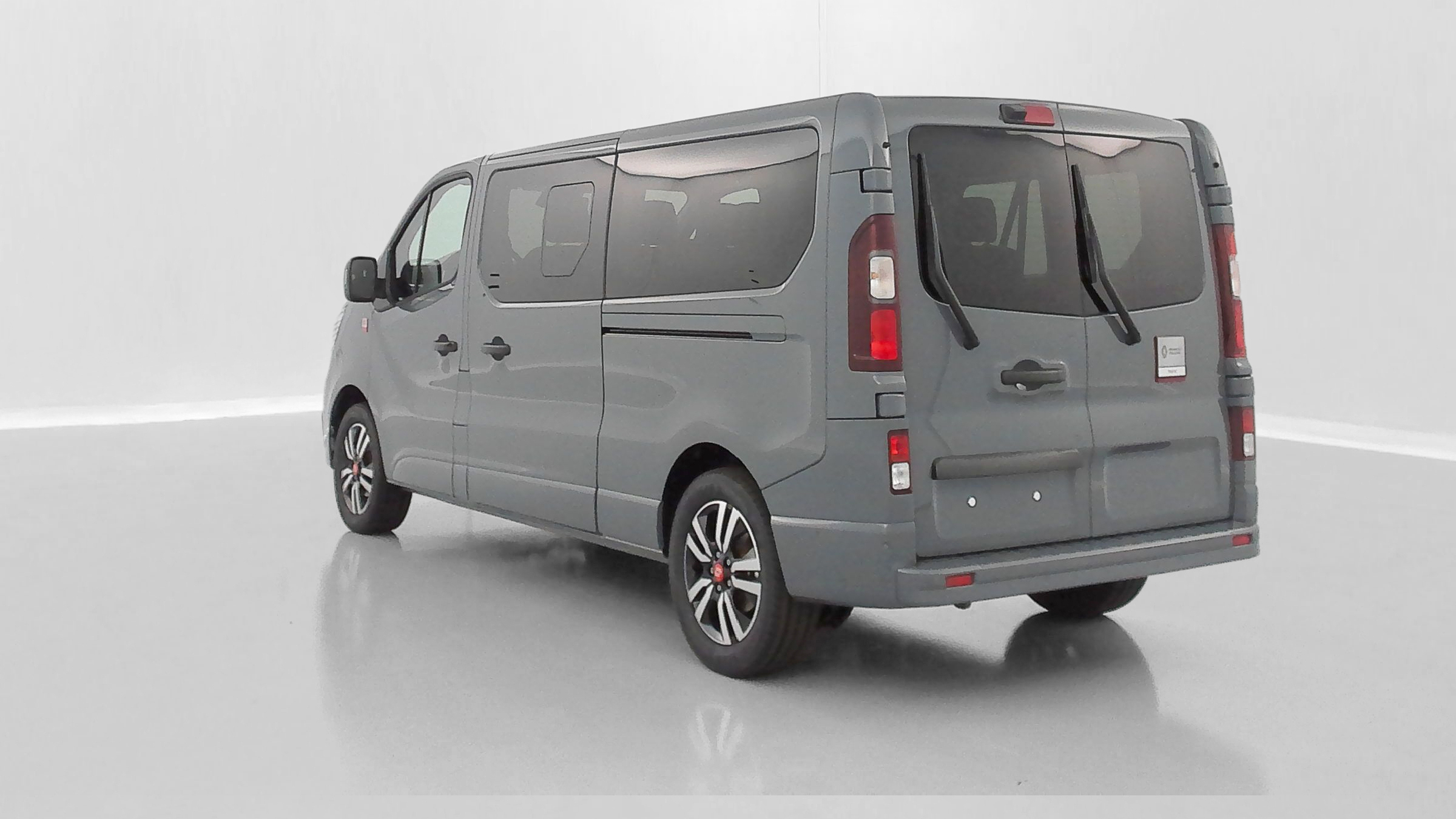 GLI00026348_p53 - RENAULT TRUCKS - TRAFIC COMBI - 2026 - photo 5