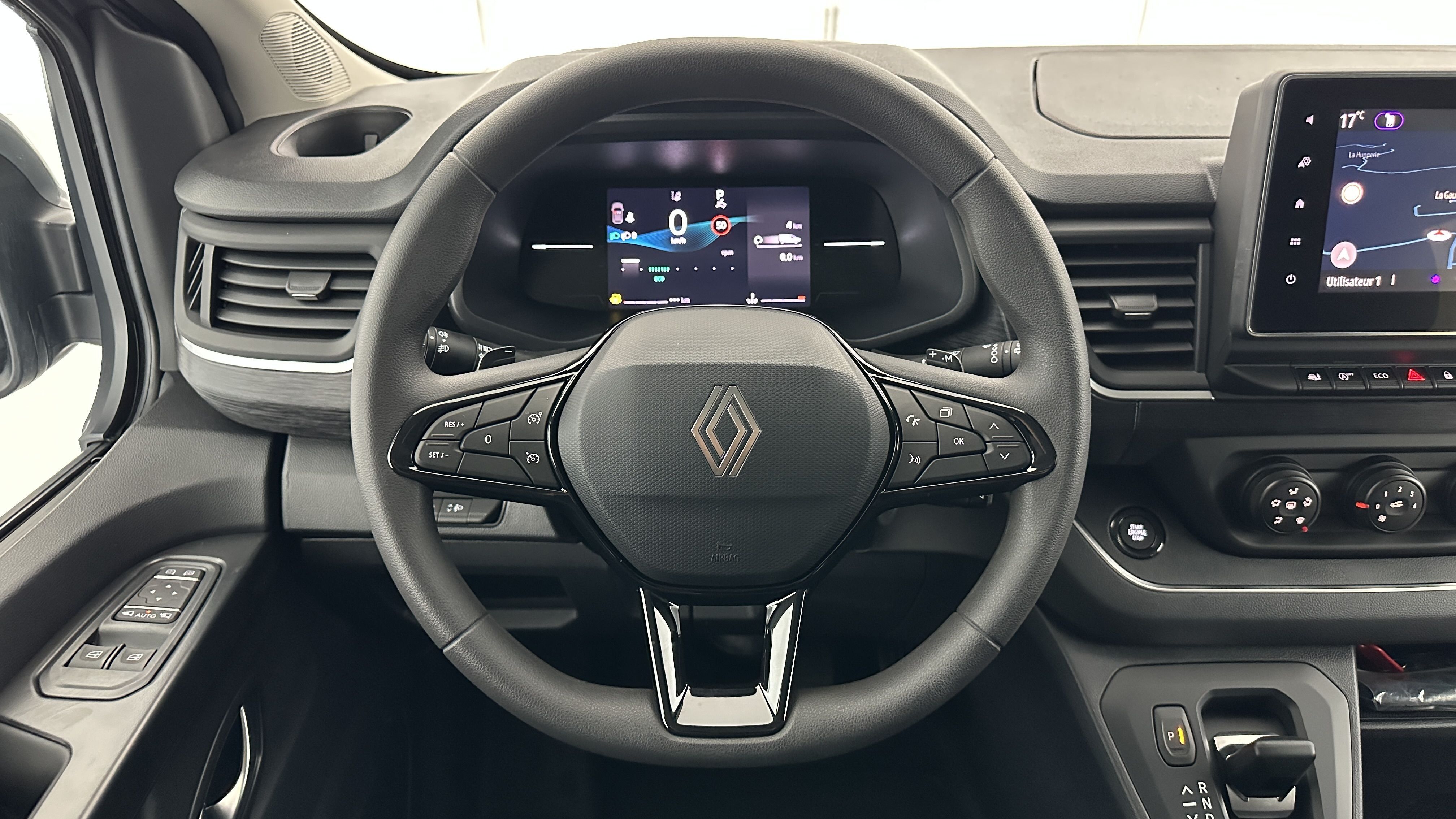 GLI00026348_p53 - RENAULT TRUCKS - TRAFIC COMBI - 2026 - photo 13