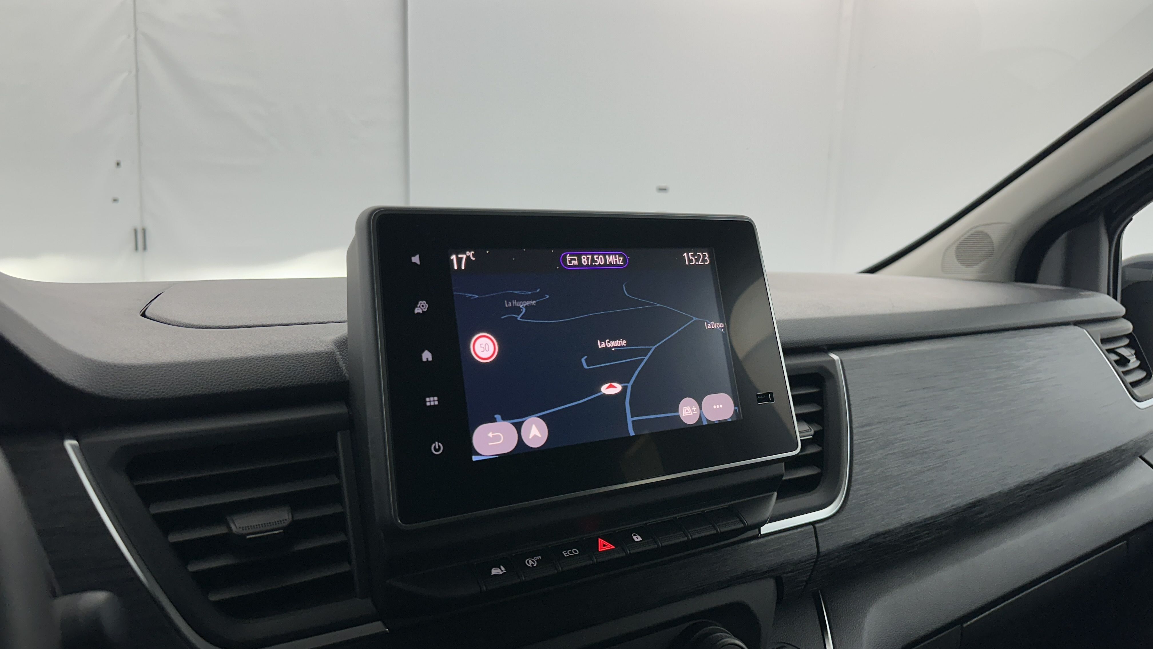 GLI00026348_p53 - RENAULT TRUCKS - TRAFIC COMBI - 2026 - photo 16