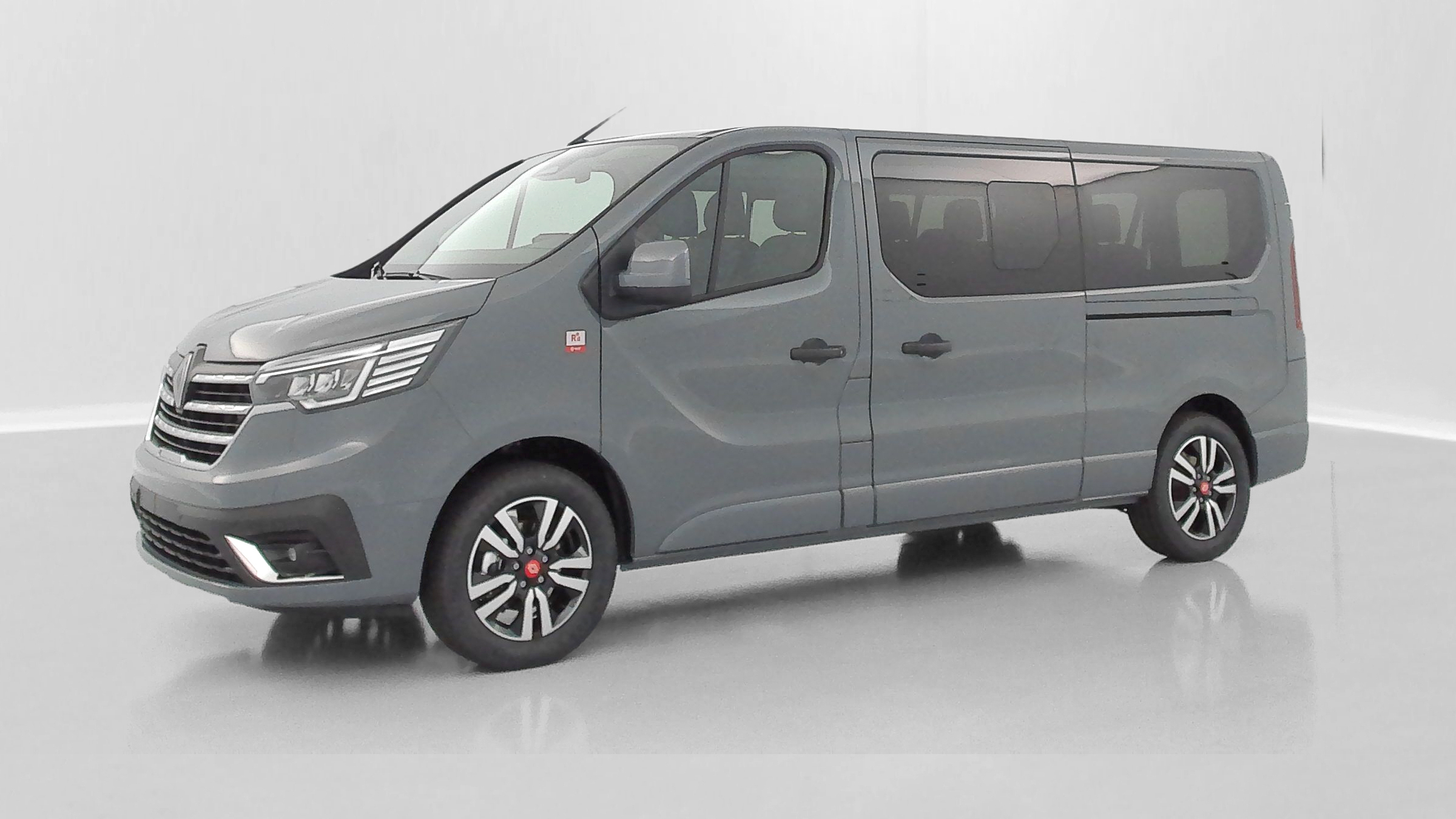 GLI00026348_p53 - RENAULT TRUCKS - TRAFIC COMBI - 2026 - photo 23