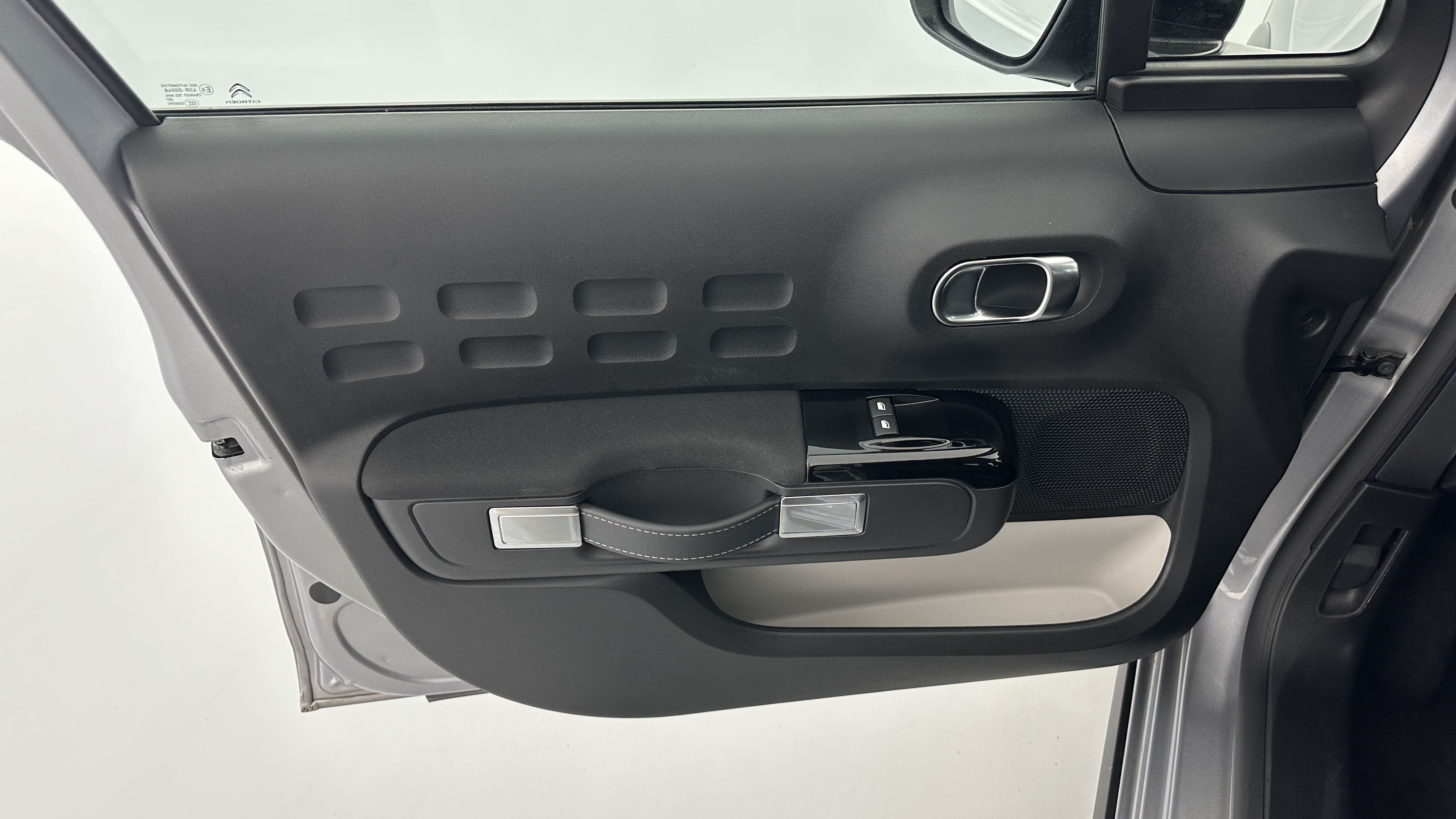 GLI00009850_p53 - CITROEN - C3 - 2024 - photo 13