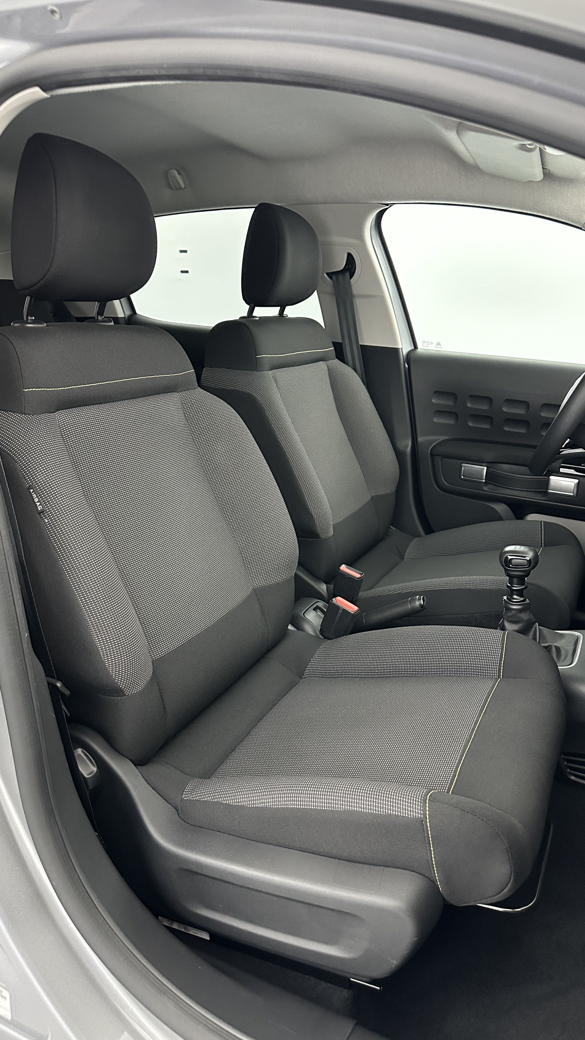 GLI00009850_p53 - CITROEN - C3 - 2024 - photo 17