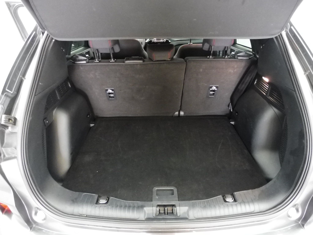 70374_p51 - FORD - KUGA - 2024 - photo 11