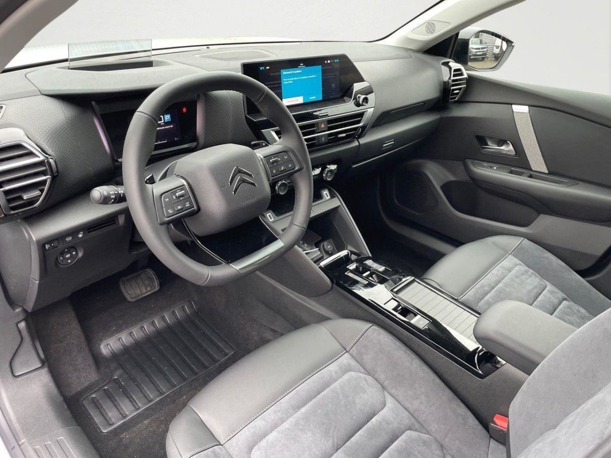 349878_p2 - CITROEN - C4 - 2024 - photo 6