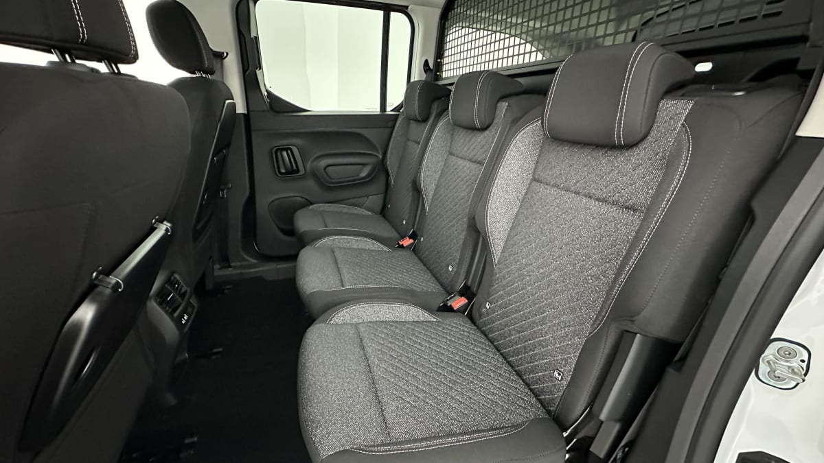 385262_p2 - PEUGEOT - RIFTER - 2026 - photo 9