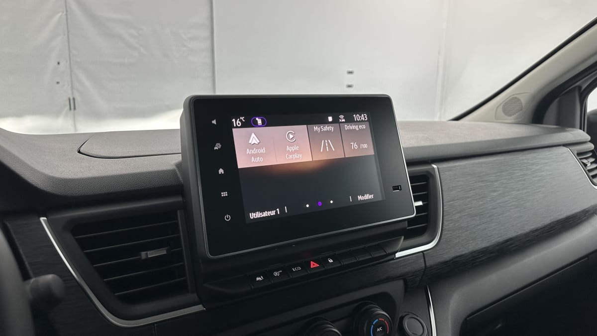 384542_p2 - RENAULT - TRAFIC - 2026 - photo 10