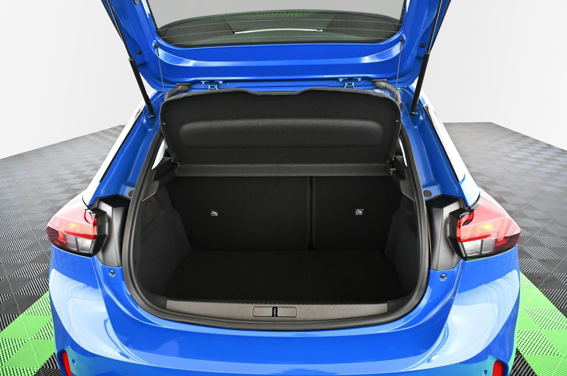 19056_p35 - OPEL - CORSA - 2024 - photo 35