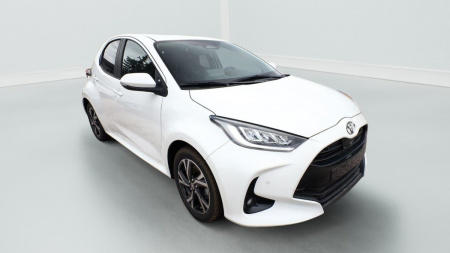 385933_p2 - TOYOTA - YARIS - 2026