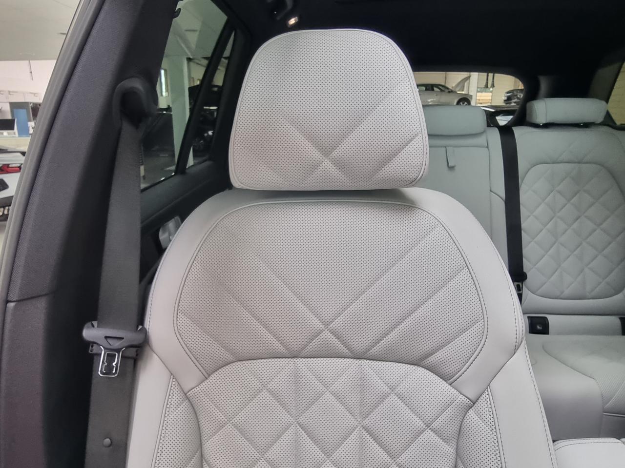 0679-0000787_p68 - BMW - X5 - 2025 - photo 15