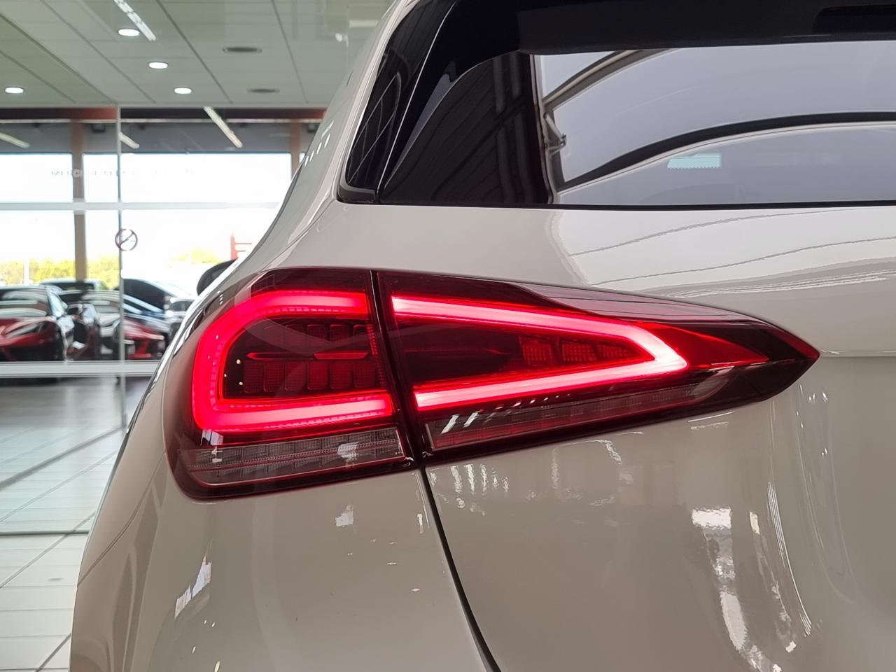 0679-0001408_p68 - MERCEDES - CLASSE A - 2022 - photo 7