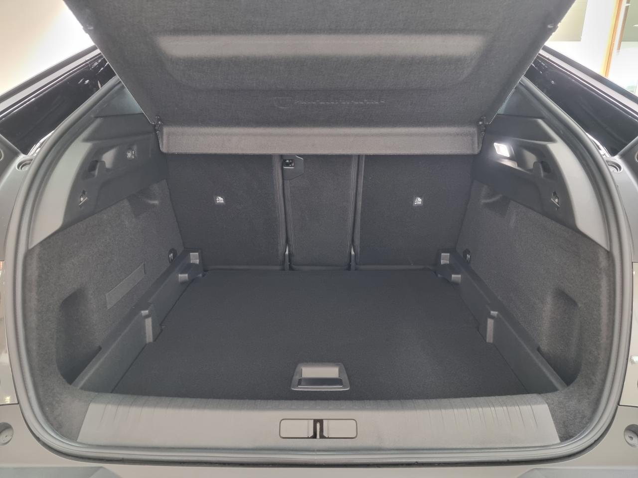 0679-0002604_p68 - PEUGEOT - 3008 - 2024 - photo 12