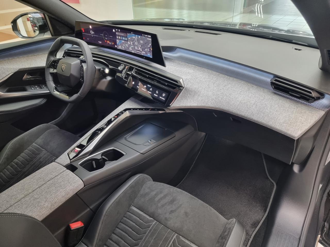 0679-0002604_p68 - PEUGEOT - 3008 - 2024 - photo 3