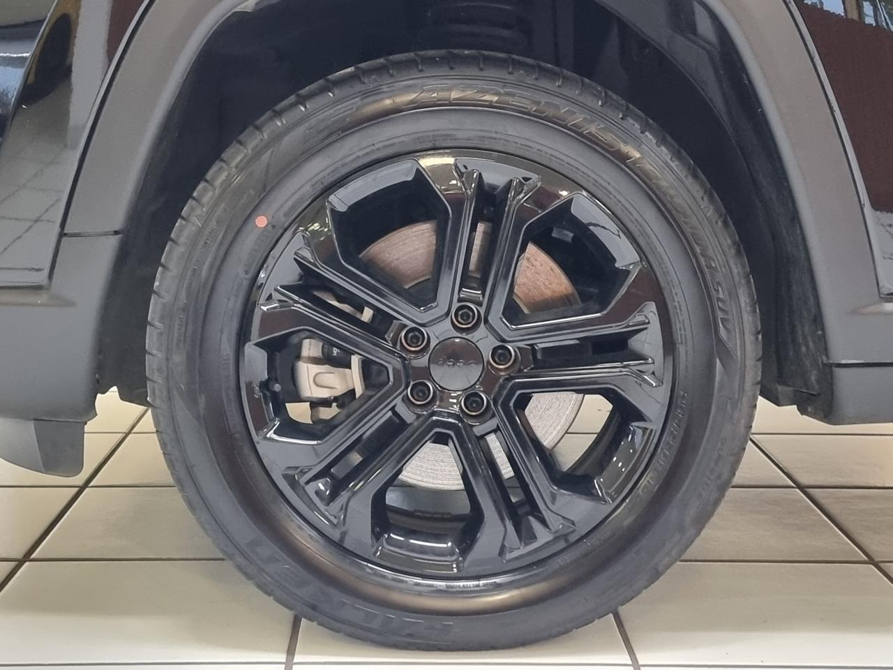 0679-0002724_p68 - JEEP - COMPASS - 2023 - photo 5