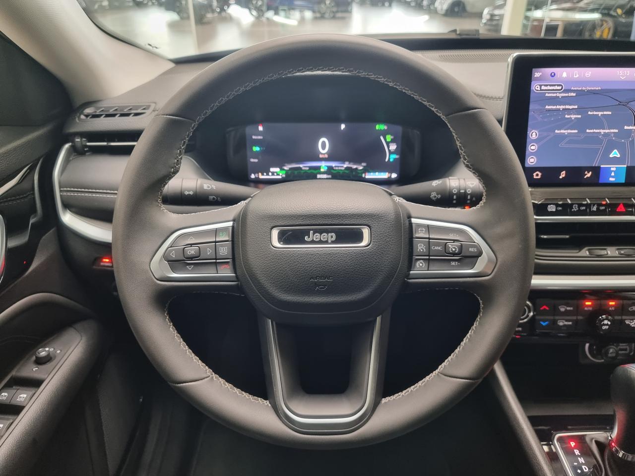 0679-0002727_p68 - JEEP - COMPASS - 2023 - photo 8