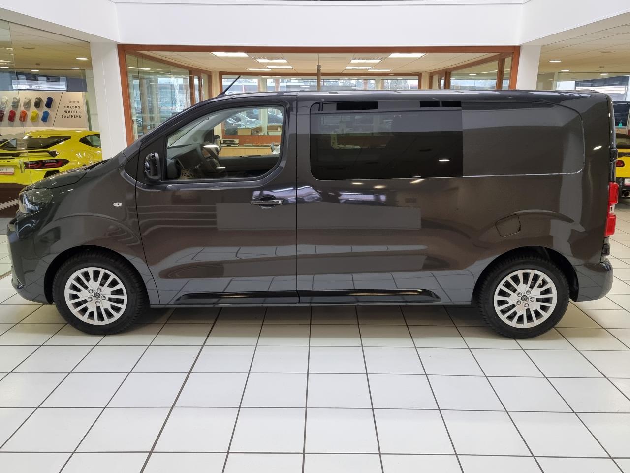 0679-0002820_p68 - PEUGEOT - EXPERT - 2025 - photo 28