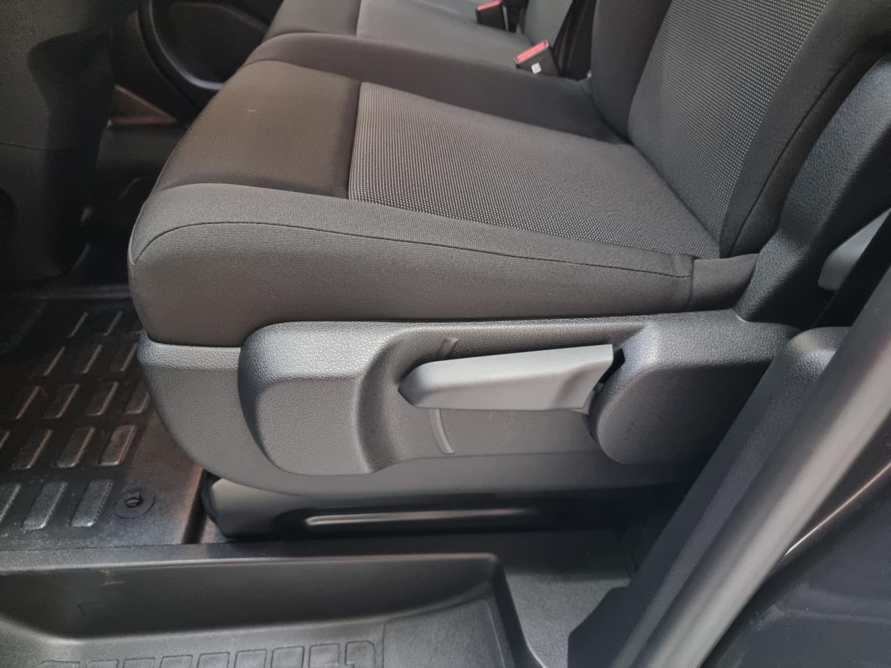 0679-0002820_p68 - PEUGEOT - EXPERT - 2025 - photo 18