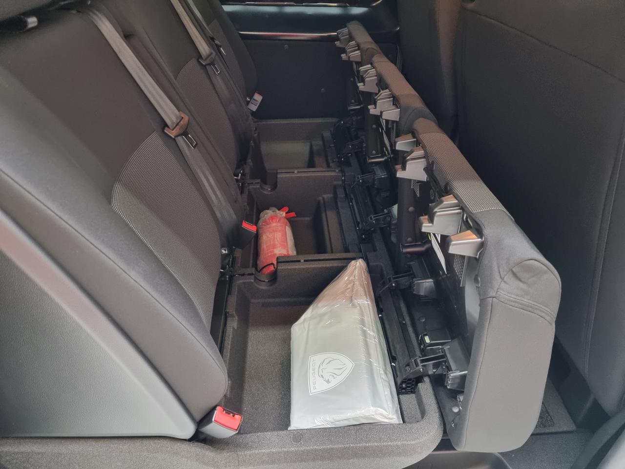 0679-0002820_p68 - PEUGEOT - EXPERT - 2025 - photo 15