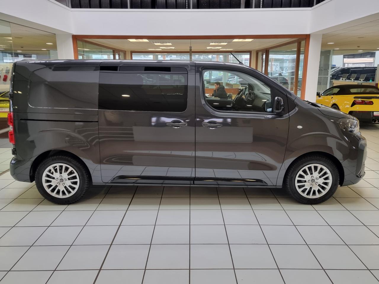 0679-0002822_p68 - PEUGEOT - EXPERT - 2025 - photo 27