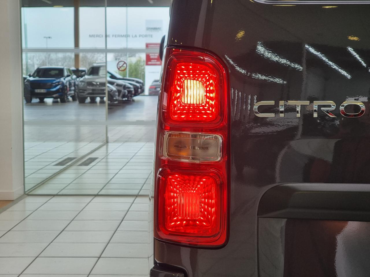 0679-0002897_p68 - CITROEN - JUMPY - 2025 - photo 9