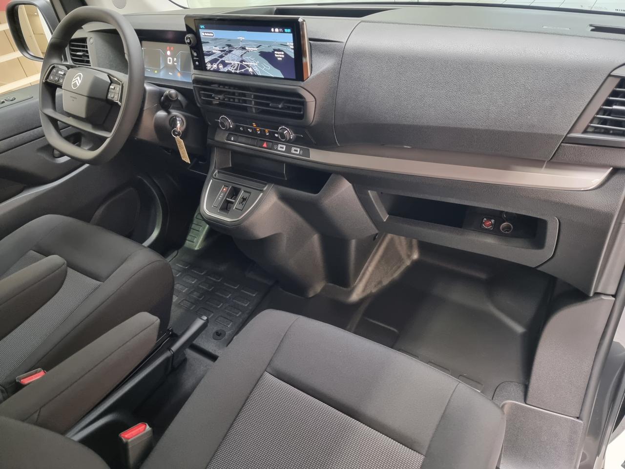 0679-0002933_p68 - CITROEN - JUMPY - 2025 - photo 4