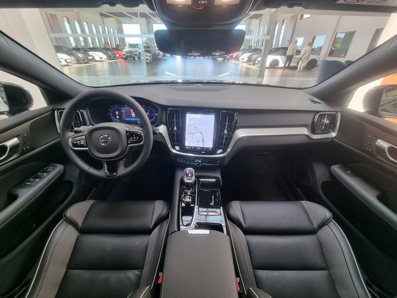 0679-0002965_p68 - VOLVO - V 60 - 2024 - photo 11