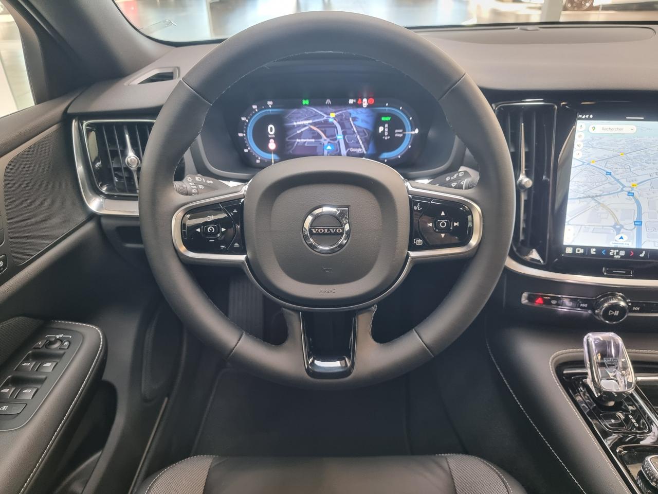 0679-0002965_p68 - VOLVO - V 60 - 2024 - photo 10