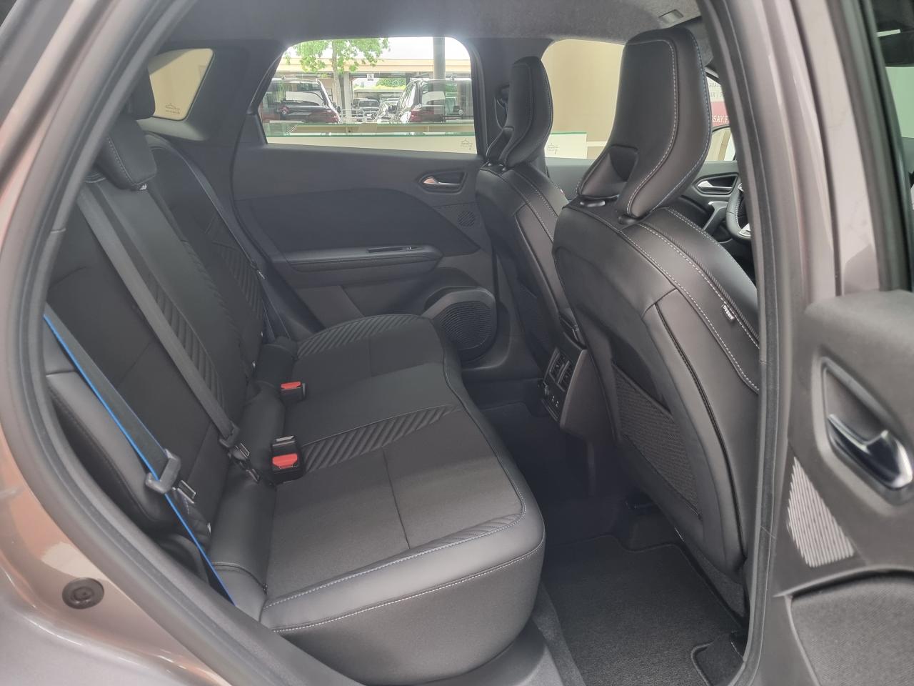 0679-0002973_p68 - RENAULT - SYMBIOZ - 2025 - photo 28