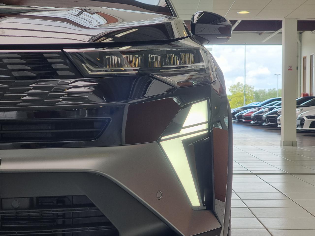 0679-0002975_p68 - RENAULT - SYMBIOZ - 2025 - photo 8