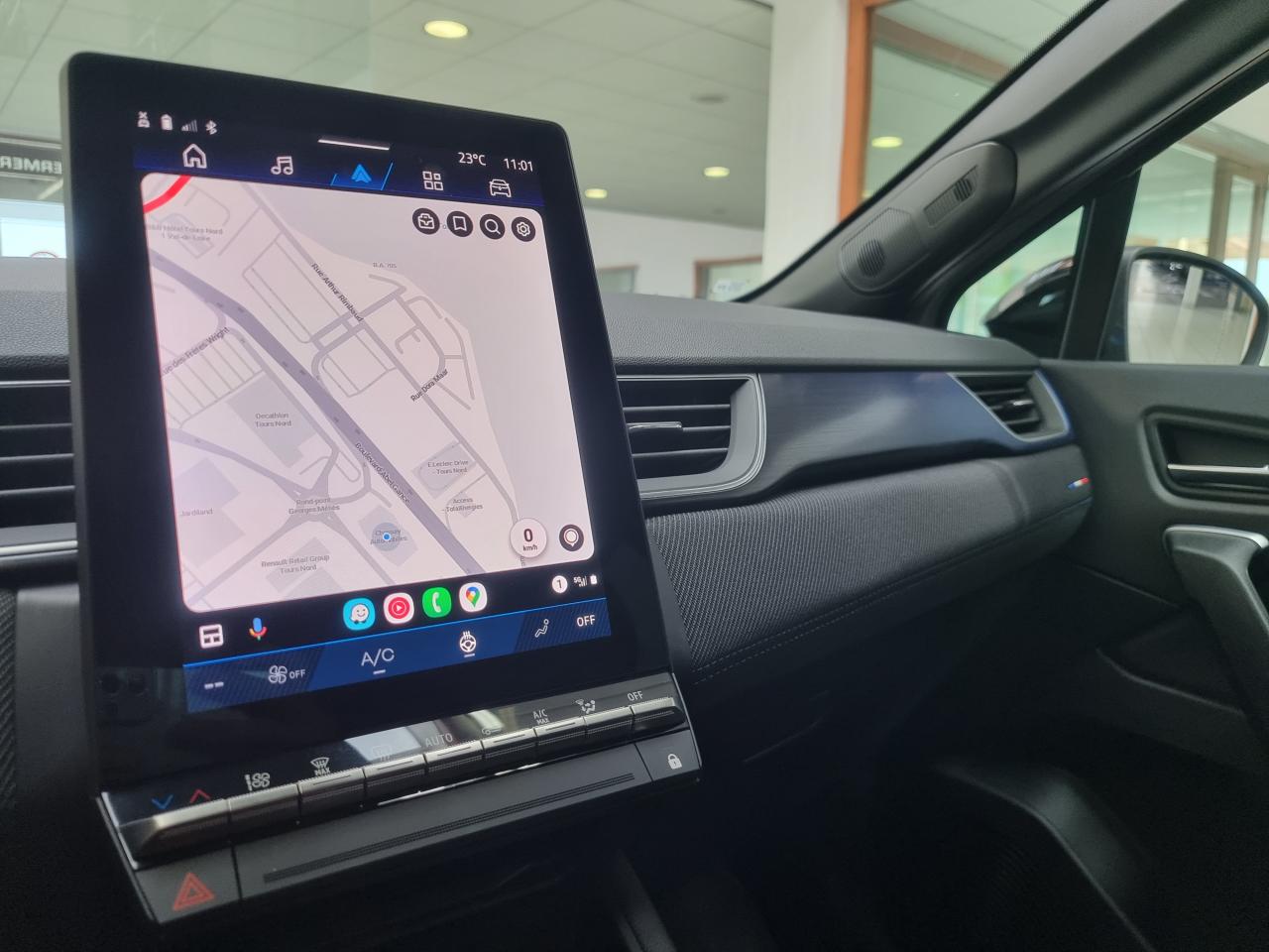 0679-0002975_p68 - RENAULT - SYMBIOZ - 2025 - photo 26