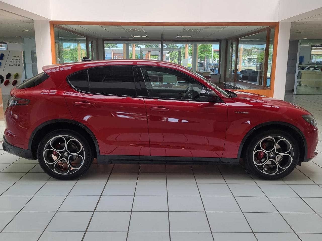 0679-0002979_p68 - ALFA ROMEO - STELVIO - 2024 - photo 30