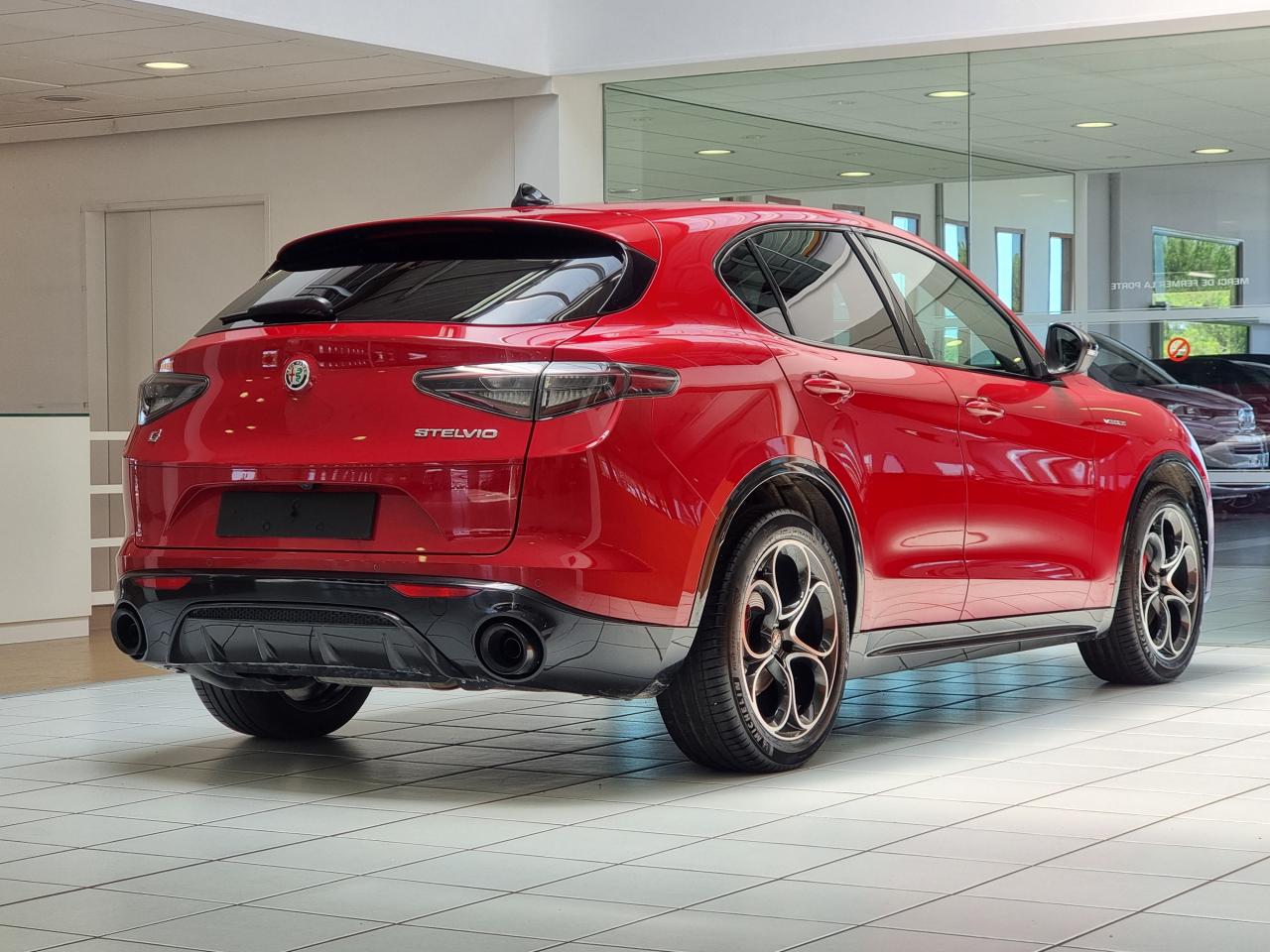 0679-0002979_p68 - ALFA ROMEO - STELVIO - 2024 - photo 2