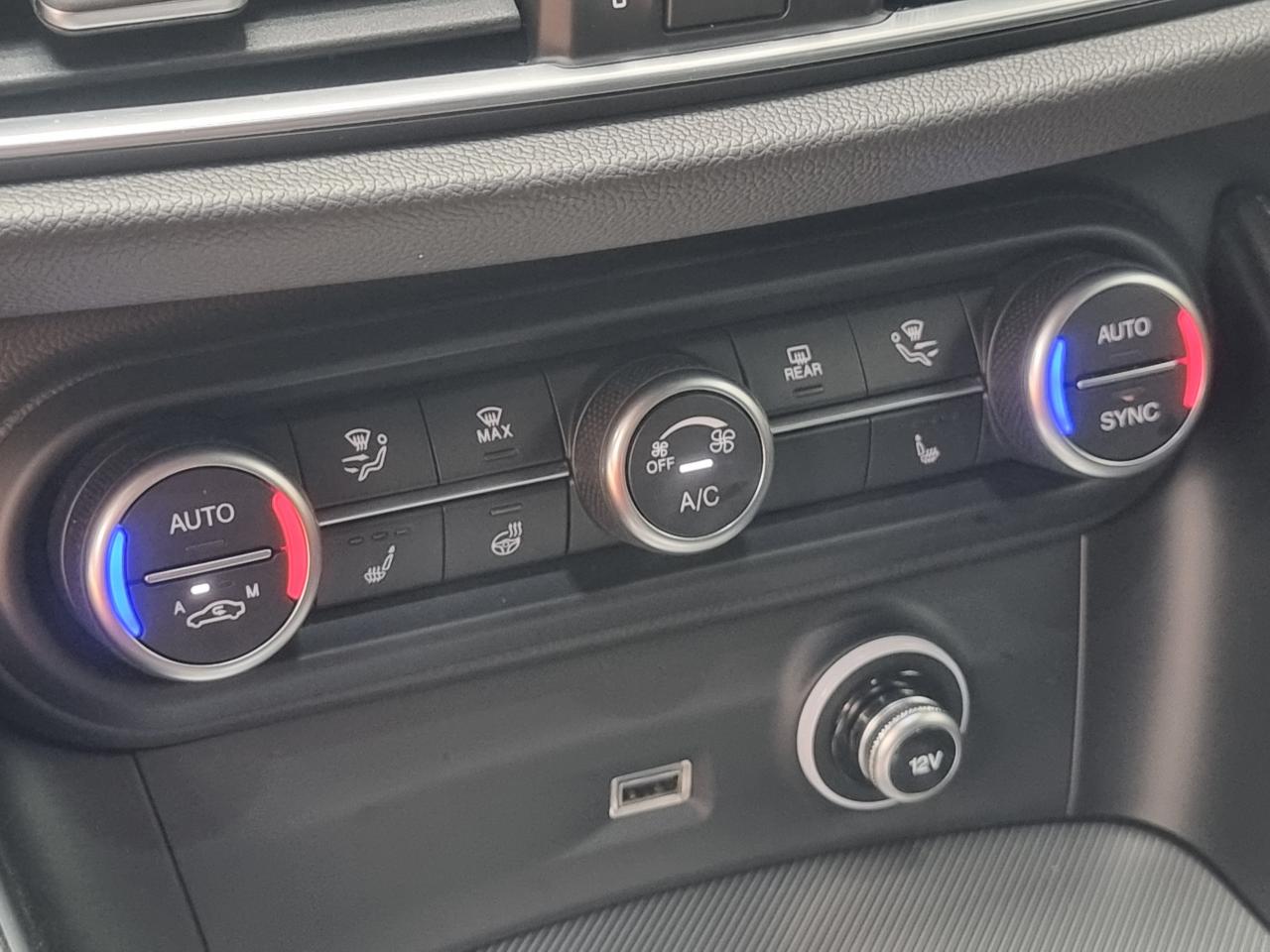 0679-0002979_p68 - ALFA ROMEO - STELVIO - 2024 - photo 23