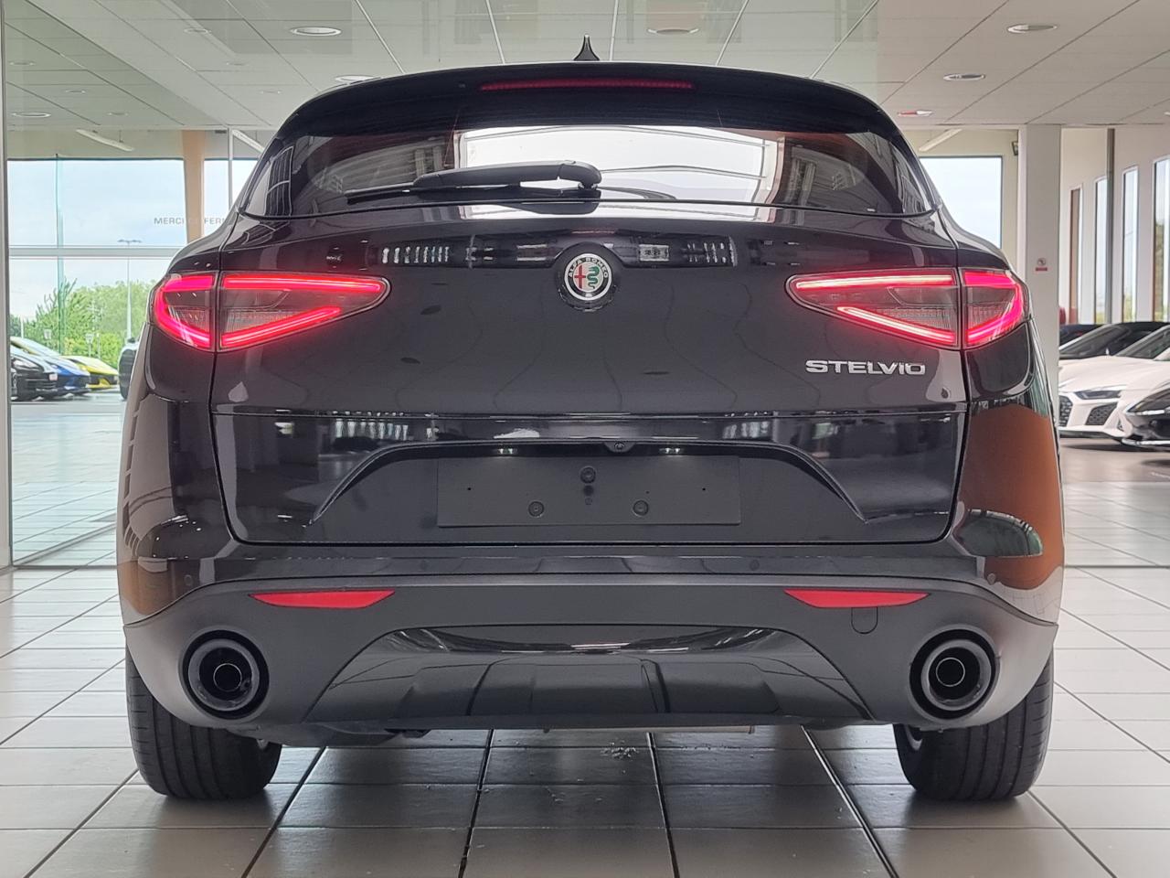 0679-0002983_p68 - ALFA ROMEO - STELVIO - 2024 - photo 4