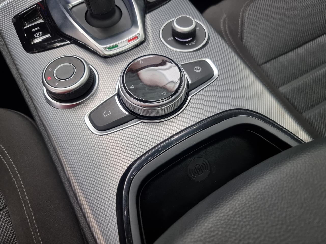 0679-0002983_p68 - ALFA ROMEO - STELVIO - 2024 - photo 20