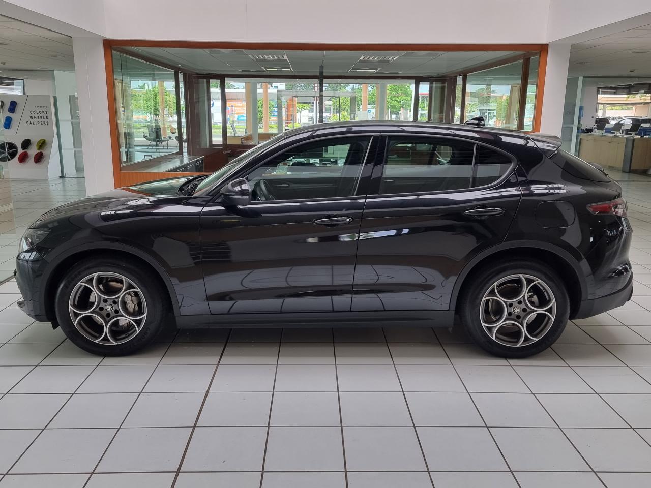 0679-0002983_p68 - ALFA ROMEO - STELVIO - 2024 - photo 34