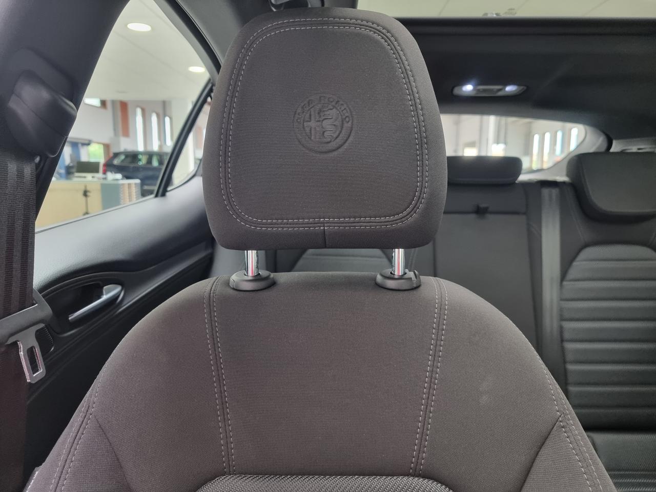 0679-0002983_p68 - ALFA ROMEO - STELVIO - 2024 - photo 16