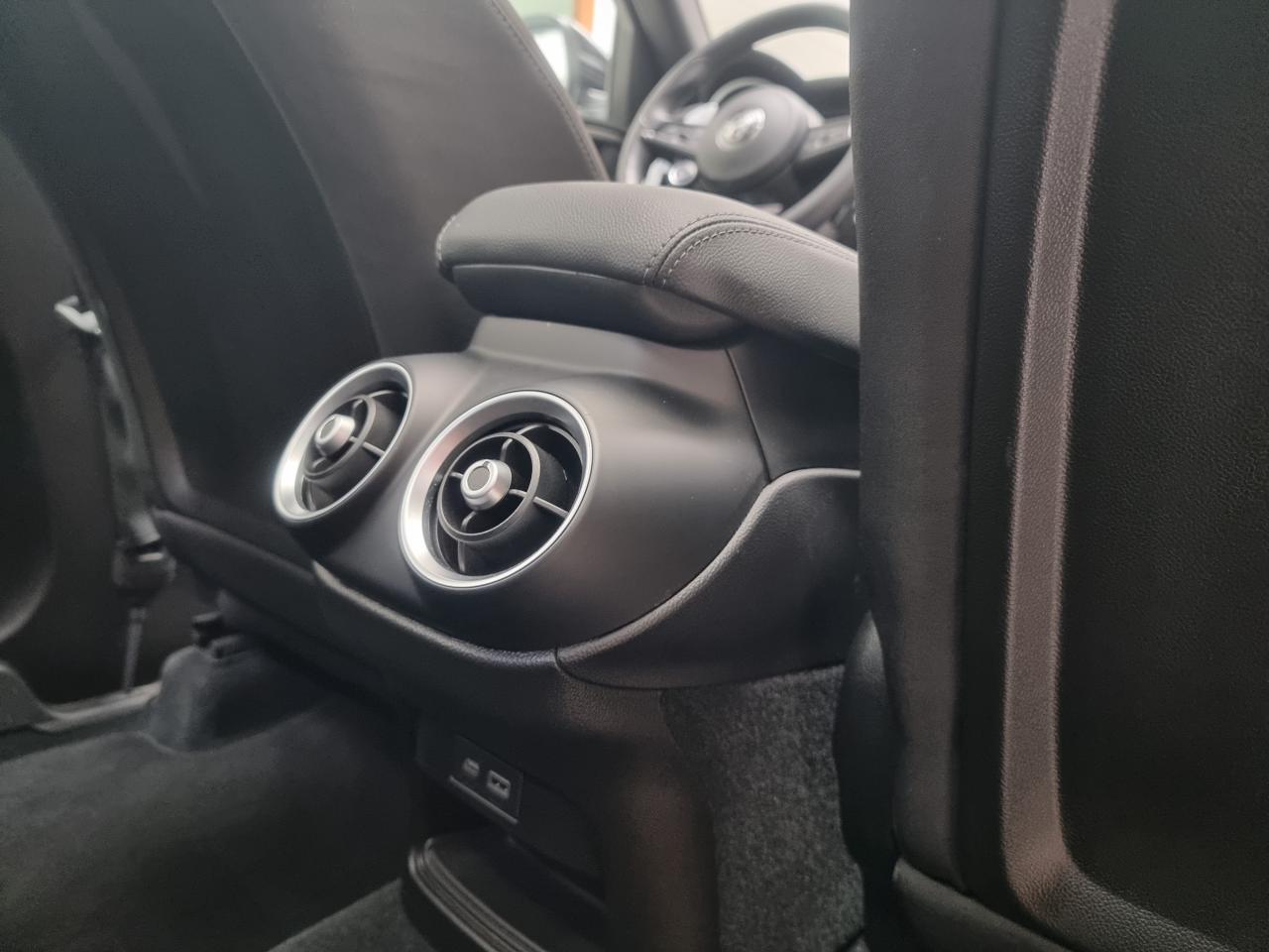 0679-0002983_p68 - ALFA ROMEO - STELVIO - 2024 - photo 29