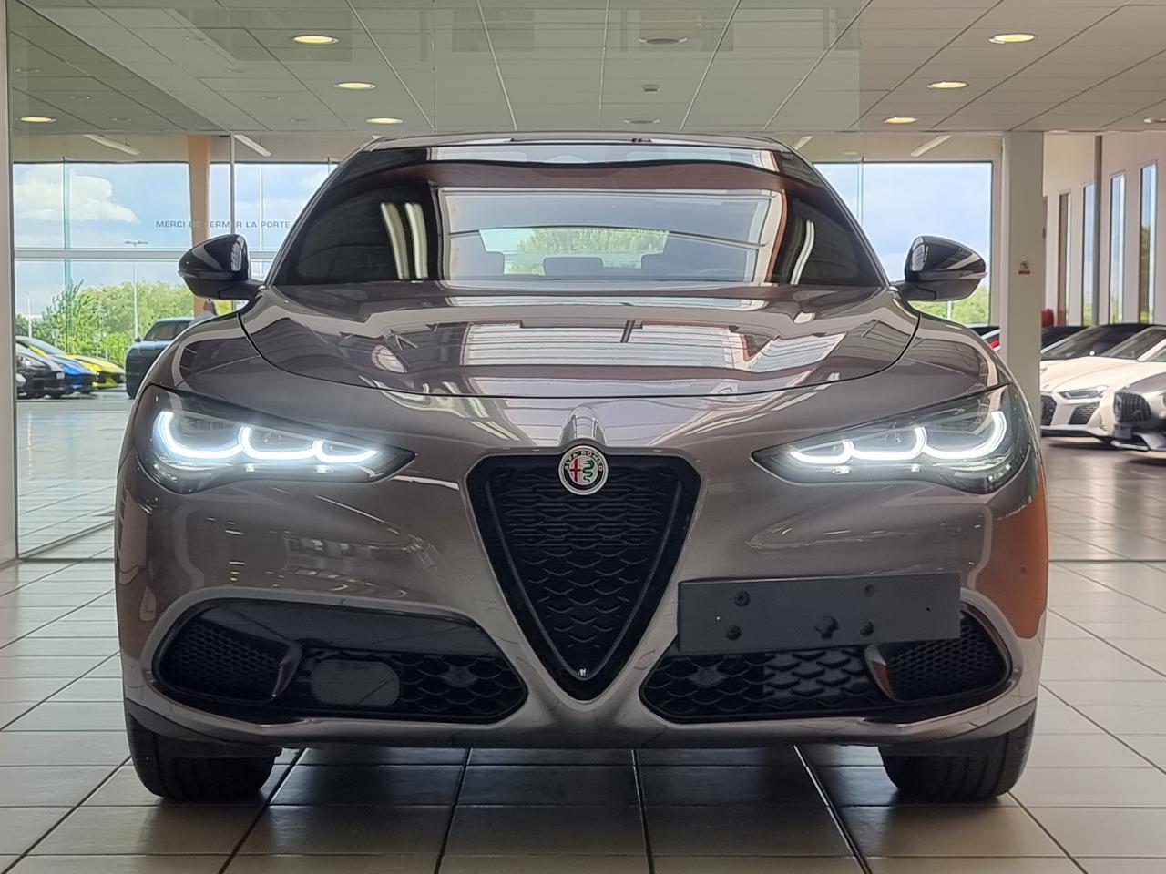 0679-0002985_p68 - ALFA ROMEO - STELVIO - 2024 - photo 3