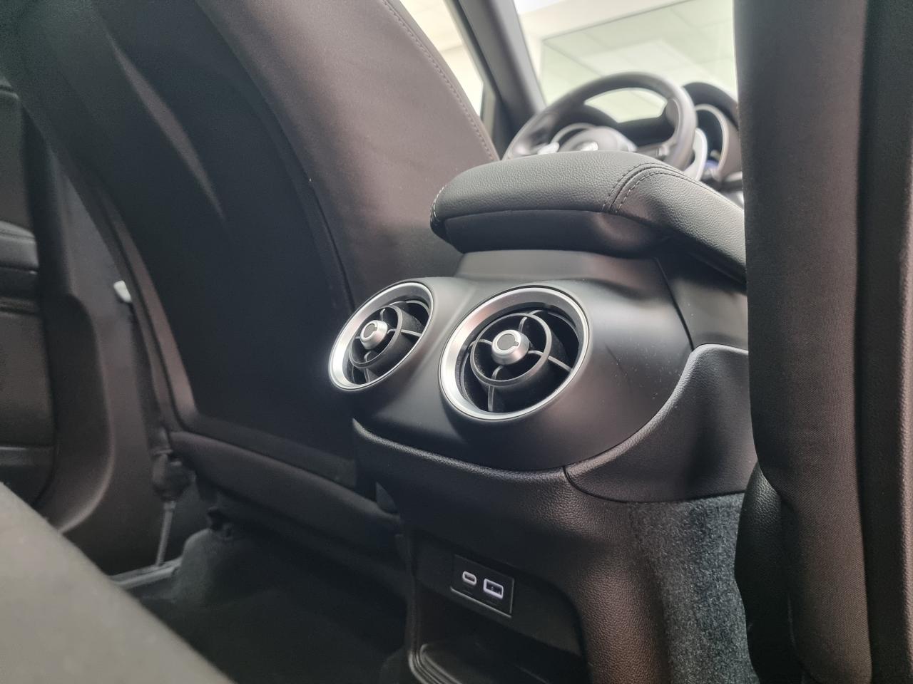 0679-0002985_p68 - ALFA ROMEO - STELVIO - 2024 - photo 29