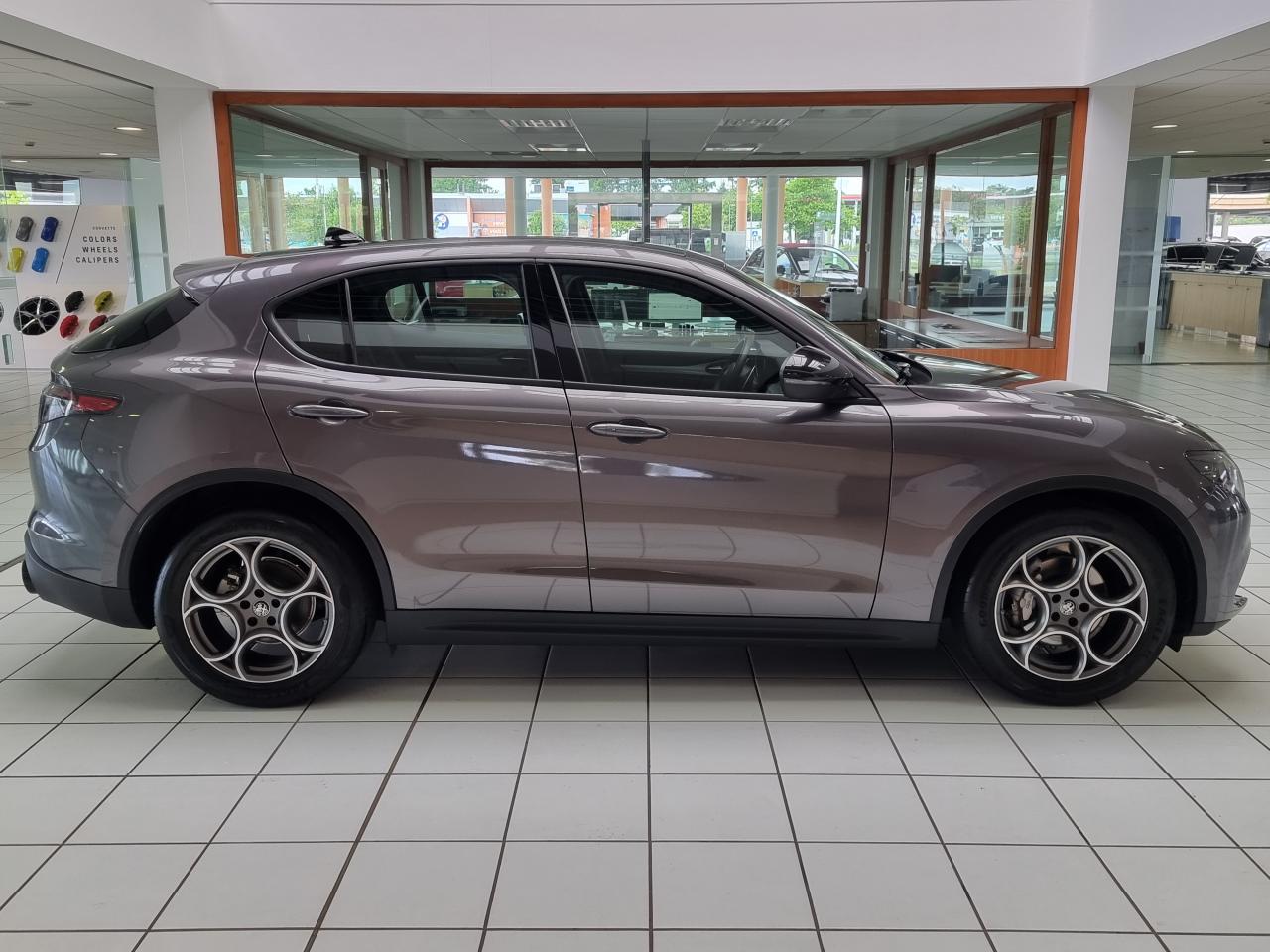 0679-0002985_p68 - ALFA ROMEO - STELVIO - 2024 - photo 33