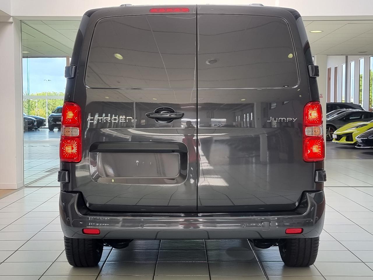 0679-0003000_p68 - CITROEN - JUMPY - 2025 - photo 4
