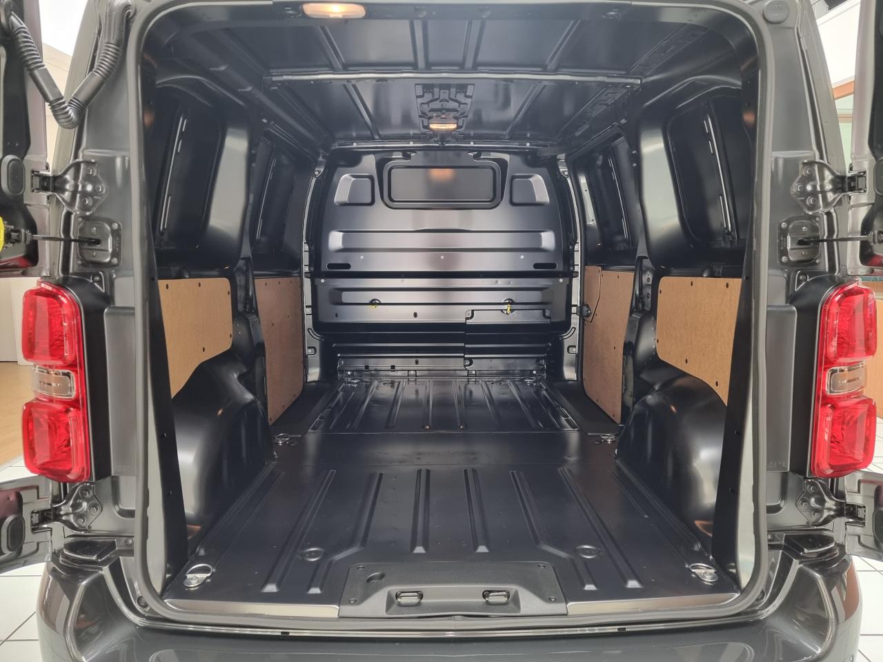 0679-0003001_p68 - CITROEN - JUMPY - 2025 - photo 14