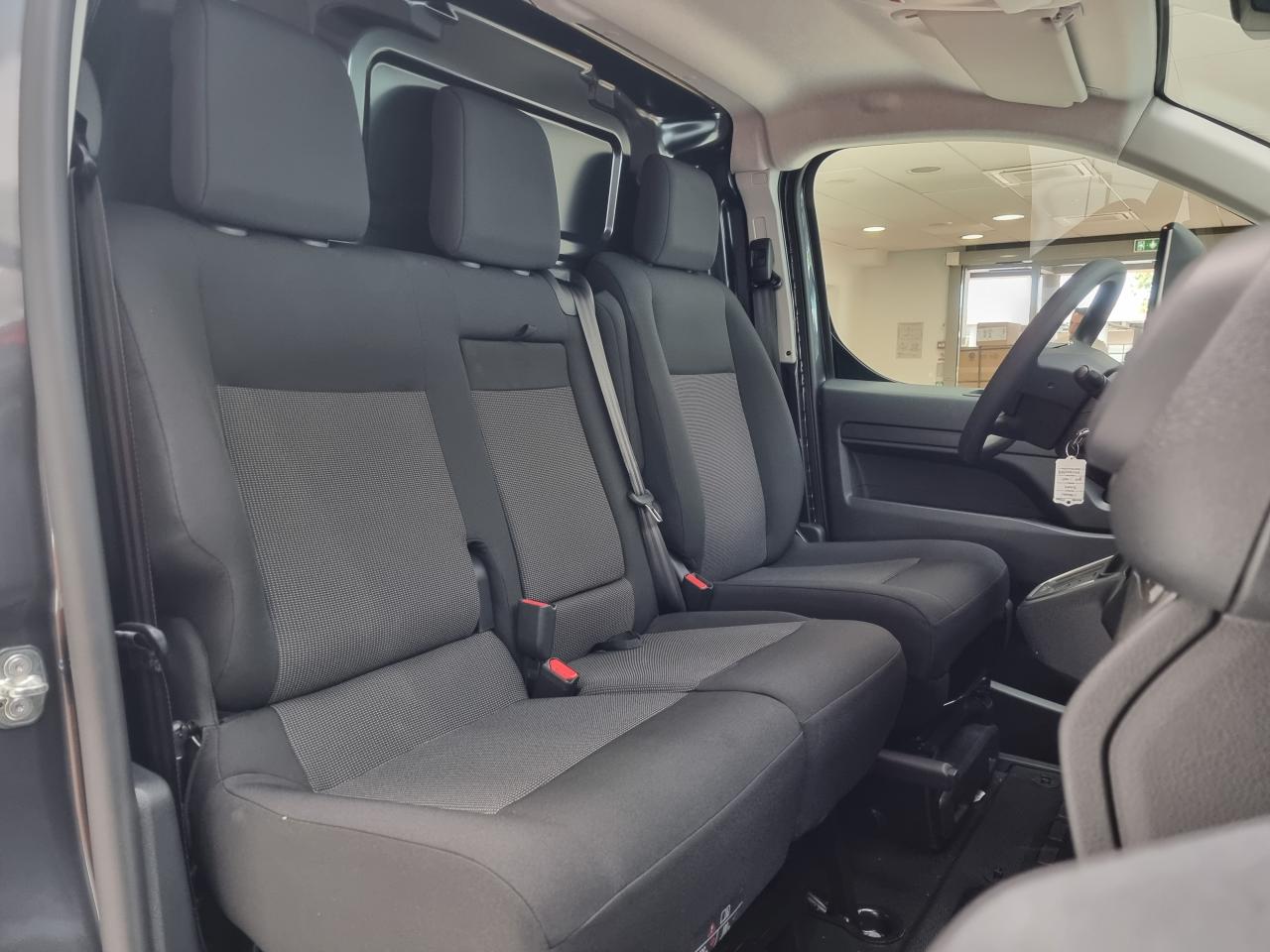 0679-0003001_p68 - CITROEN - JUMPY - 2025 - photo 12