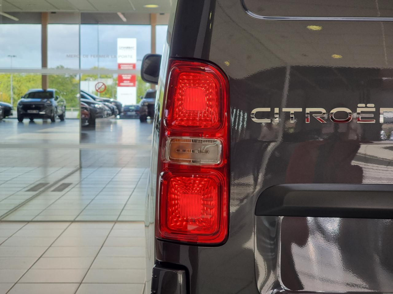 0679-0003001_p68 - CITROEN - JUMPY - 2025 - photo 9