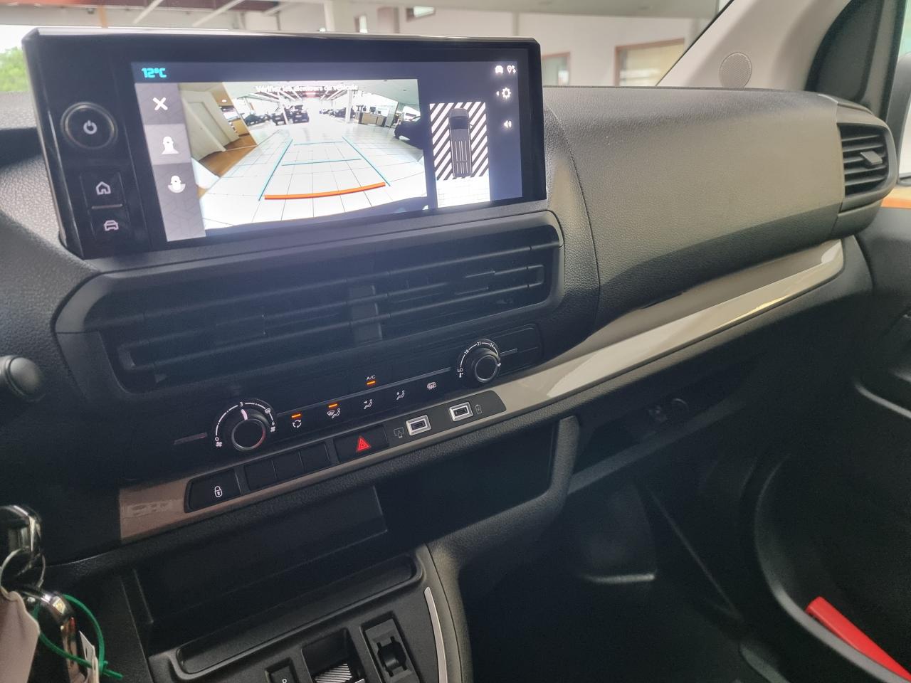 0679-0003006_p68 - CITROEN - JUMPY - 2025 - photo 21