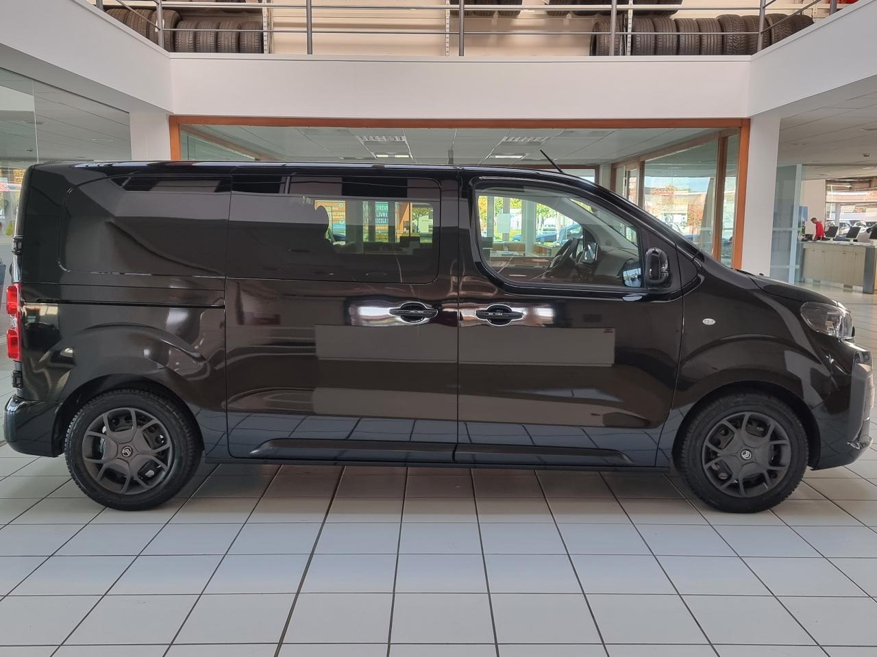 0679-0003008_p68 - CITROEN - JUMPY - 2025 - photo 25