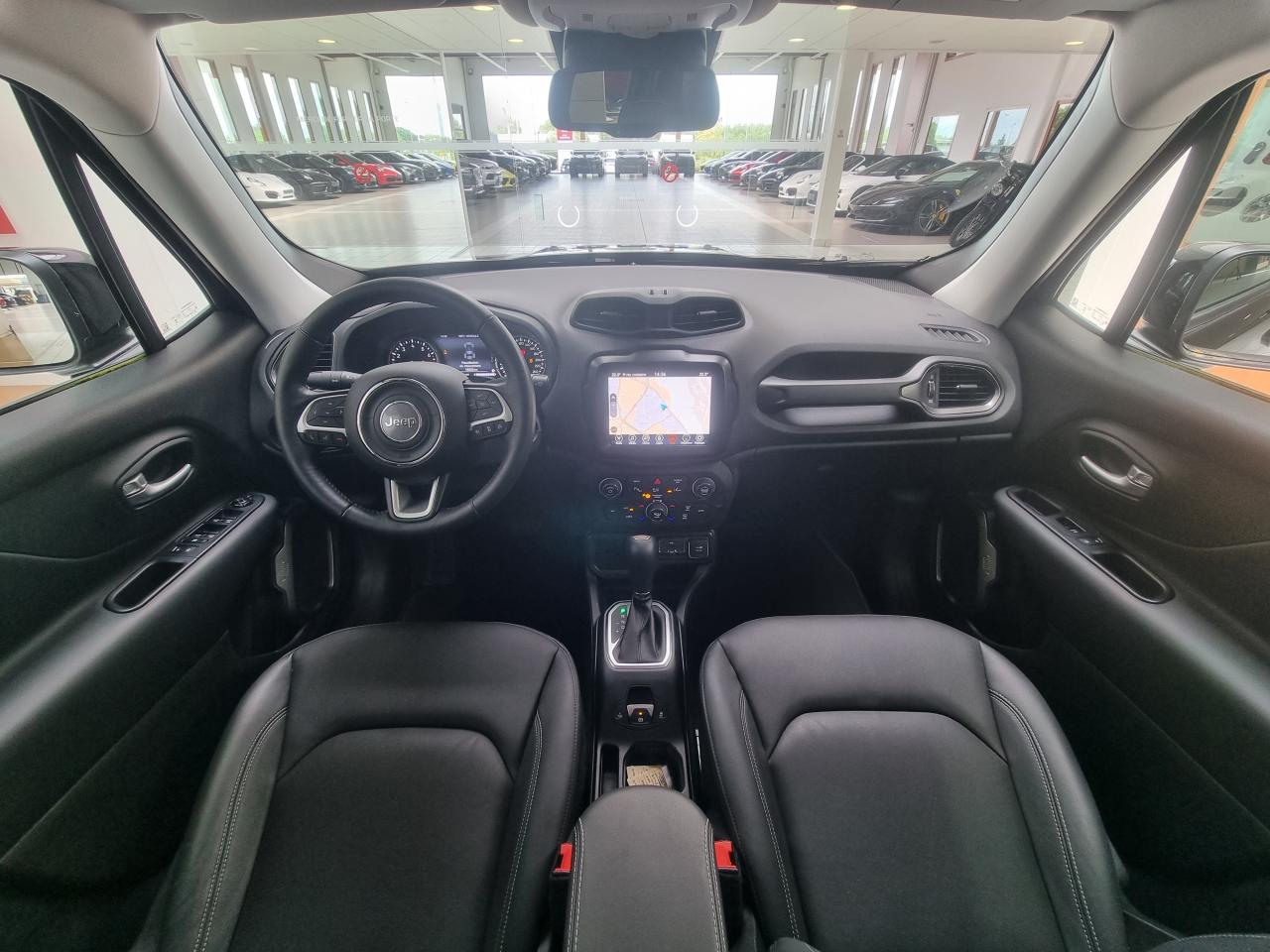 0679-0003019_p68 - JEEP - RENEGADE - 2024 - photo 11