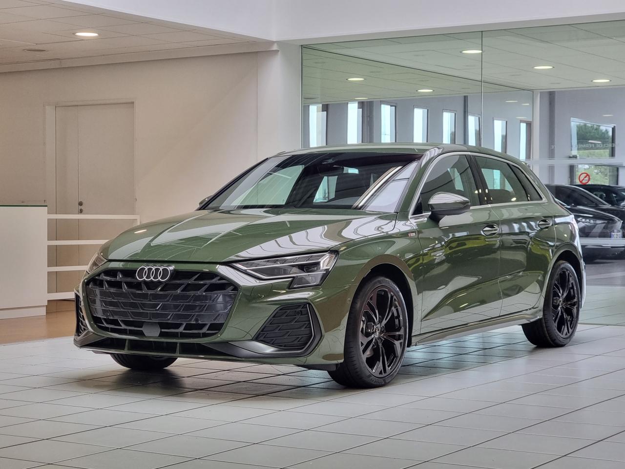 0679-0003025_p68 - AUDI - A3 - 2024 - photo 1