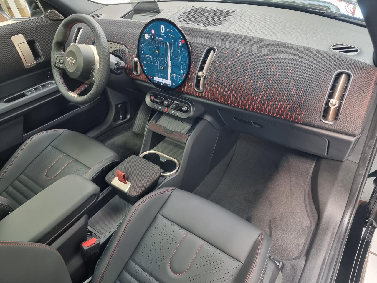 0679-0003046_p68 - MINI - COUNTRYMAN - 2026 - photo 5