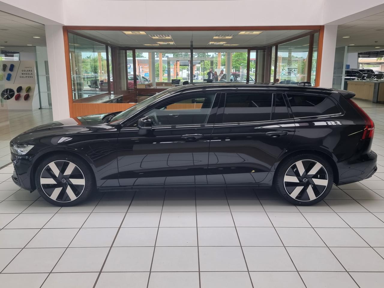 0679-0003068_p68 - VOLVO - V 60 - 2024 - photo 36